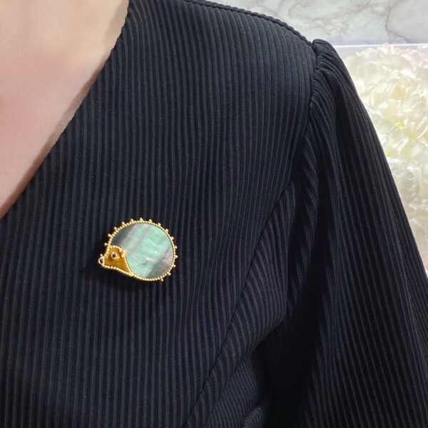 18K Lucky Animals Hedgehog Clip Brooch