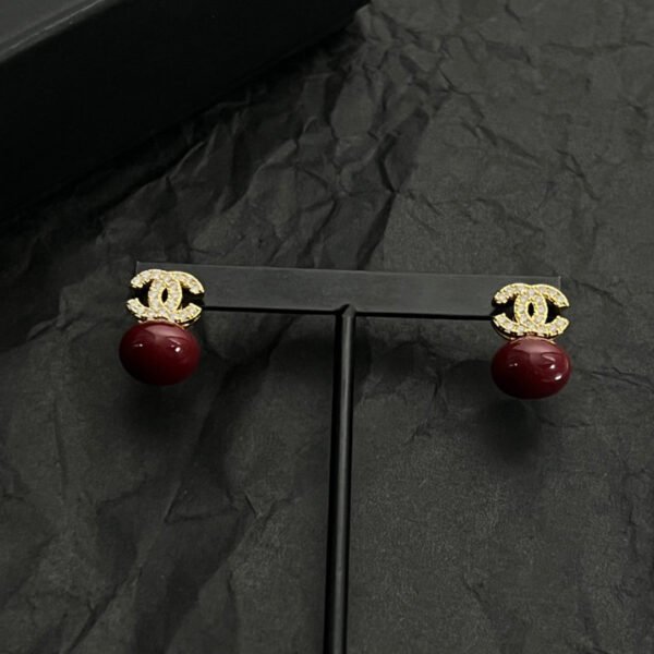 18K CC Red Bead Earrings
