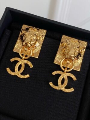 18K CC Lion Sharp Earrings