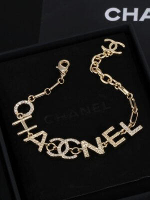 18K CC Script Chain Bracelet