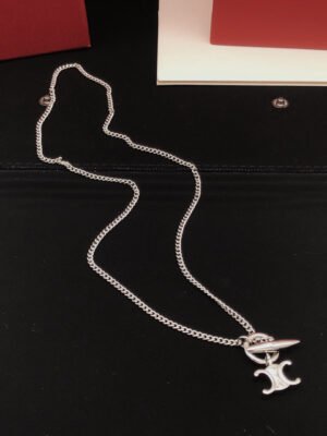 18K Coeur Necklace