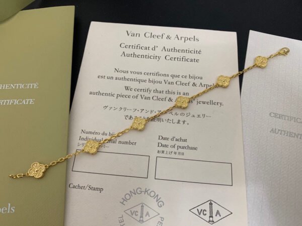 18K Sweet Alhambra Six Motifs Bracelet