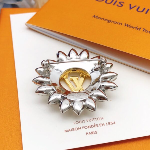 18K Louis Sunflower Brooch