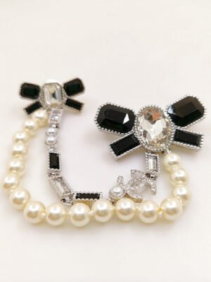18K CC Black Bow Pearls Brooch