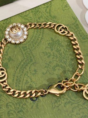18K Double G Interlocking G Pearl Chain Bracelet
