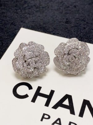 18K CC Camellia Diamond Earrings