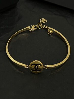 18K CC Vintage Bracelet