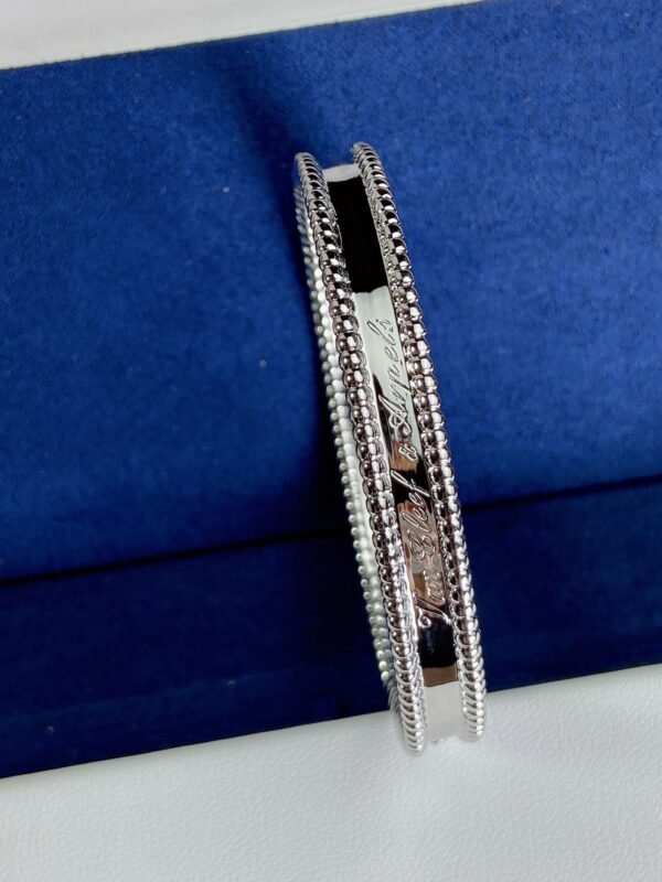 18K White Gold Perl¨¦e Signature Bracelet