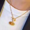 18K Chaine D'ancre Contour Pendant H Necklace