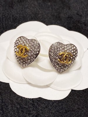 18K CC Heart Diamonds Earrings