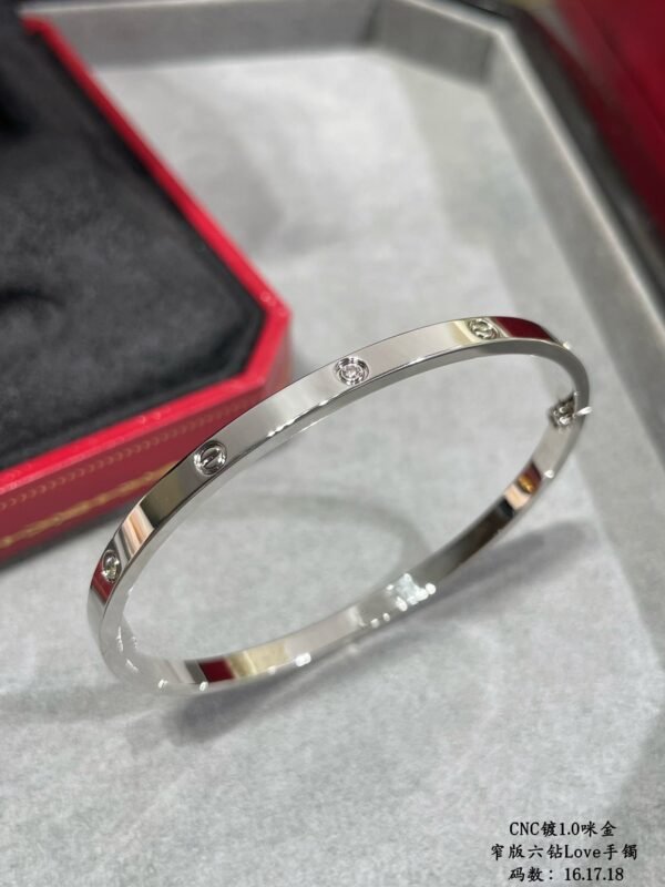 18K Love Six Diamonds Small Bracelet