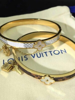 18K Louis Blooming Bracelet