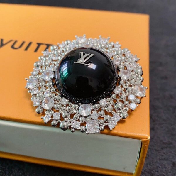 18K Louis Black Ball Brooch