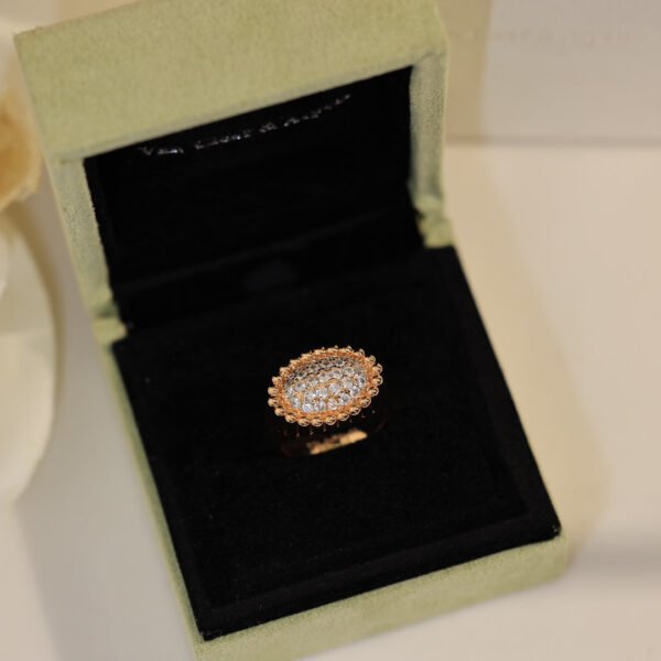18K Perl¨¦e Diamond Ring