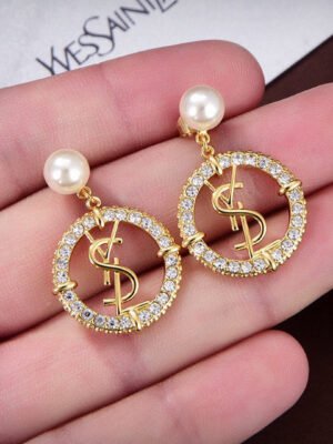 18K Saint Circle Diamonds Earrings