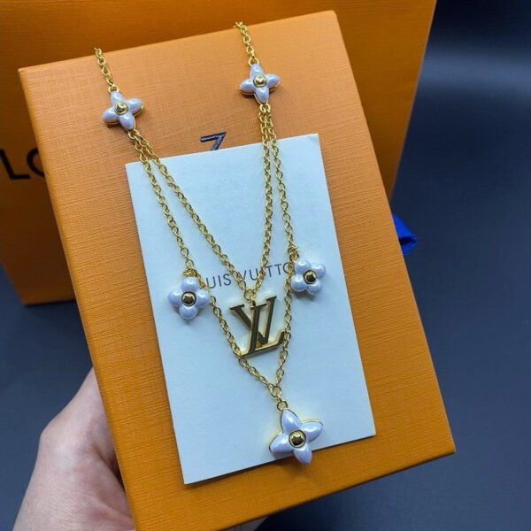 18K Louis Floragram Necklace