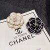 18K CC Camellia Black & White Brooch