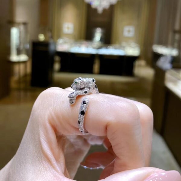 18K Panth¨¨re De Diamond Ring