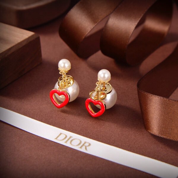 18K CD Heart Valentine Earrings