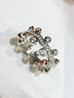 18K Vine Flower Dewdrops Diamond H Ring