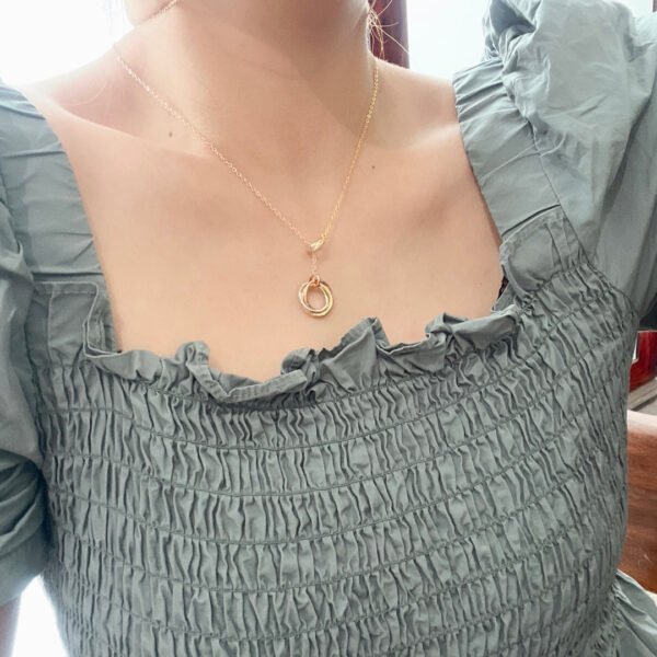 18K Trinity Diamonds Necklace