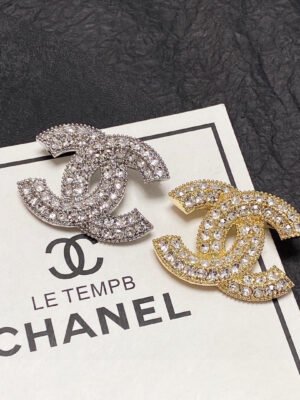 18K CC Diamonds Brooch