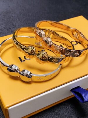 18K Louis Vintage Bracelet