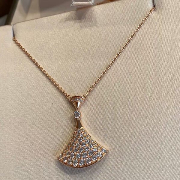18K BV Divas' Dream Pav¨¦ Diamond Necklace