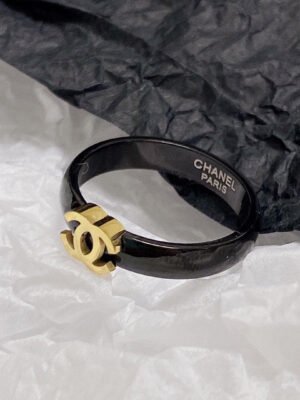 18K CC Black Ring