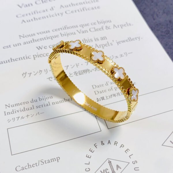 18K Perl¨¦e Clovers Bracelet