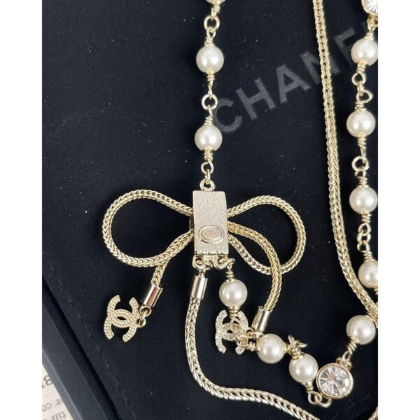 18K CC Bow Tie Pearl Necklace