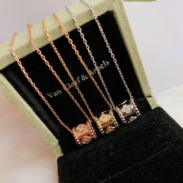 18K Rose Gold Perl¨¦e Clovers Pendant Necklace
