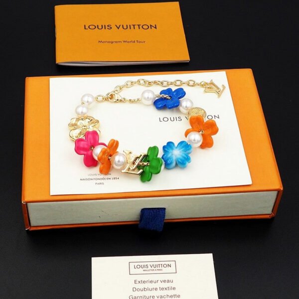 18K Louis Surfin' Flower Bracelet