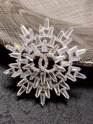 18K CC Snow Flower Brooch