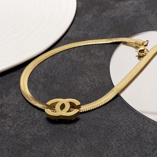 18K CC Gold Chain Choker Necklace