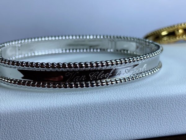 18K White Gold Perl¨¦e Signature Bracelet