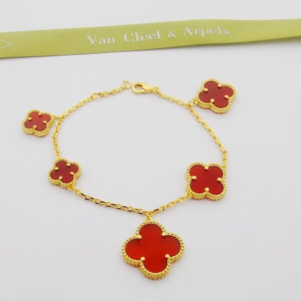 18K Magic Alhambra Five Carnelian Motifs Clover Bracelet