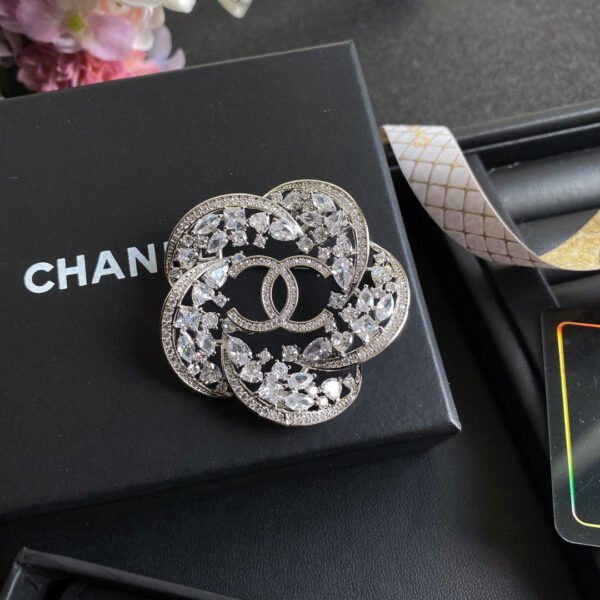 18K CC Camellia Crystals Brooch