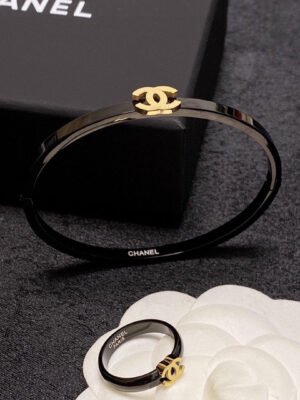 18K CC Black Cuff Bracelet