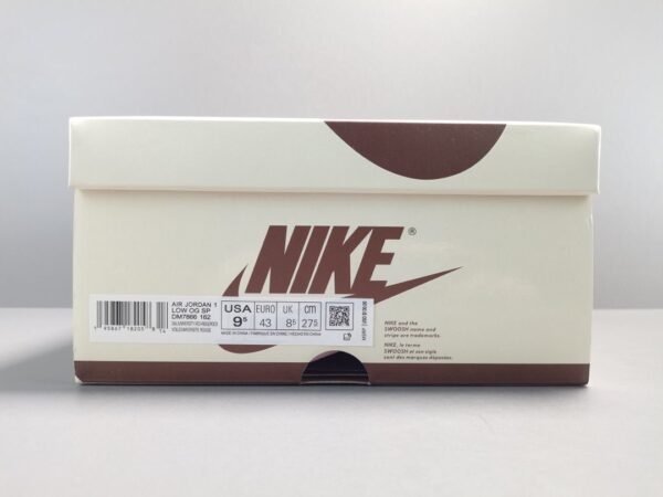 jordan-1-low-x-travis-scott-reverse-mocha-623267 JORDAN 1 LOW x TRAVIS SCOTT REVERSE MOCHA
