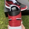 JORDAN 1 MID x CHICAGO BLACK TOE