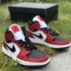 JORDAN 1 MID x CHICAGO BLACK TOE