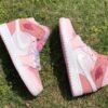 JORDAN 1 MID x DIGITAL PINK