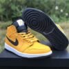 JORDAN 1 MID x UNIVERSITY GOLD BLACK