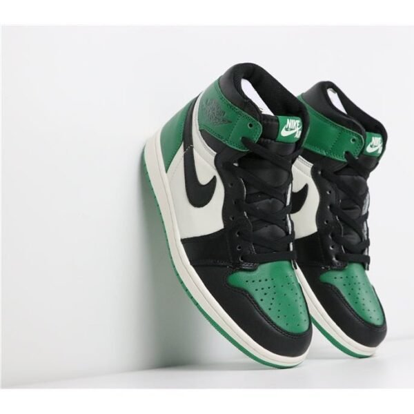 jordan-1-retro-high-x-pine-green-848741 JORDAN 1 RETRO HIGH x PINE GREEN
