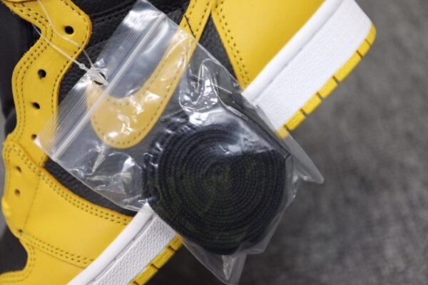 jordan-1-retro-high-x-pollen-770906 JORDAN 1 RETRO HIGH x POLLEN