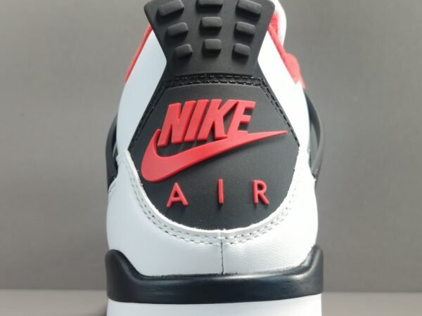 jordan-4-x-fire-red-546209 JORDAN 4 x FIRE RED