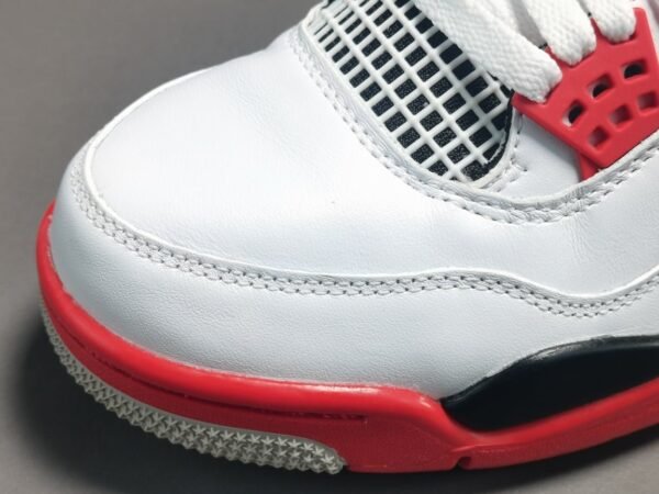 jordan-4-x-fire-red-725520 JORDAN 4 x FIRE RED