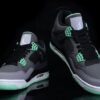 JORDAN 4 x GREEN GLOW