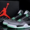 JORDAN 4 x GREEN GLOW